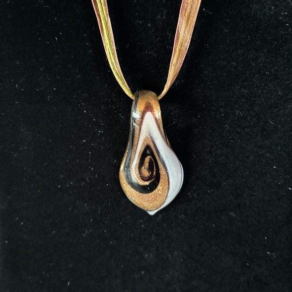 Tear drop Copper, Brown and White 
Pendant Necklace Brown and Green 
Ribbon. - Picture 2 of 4